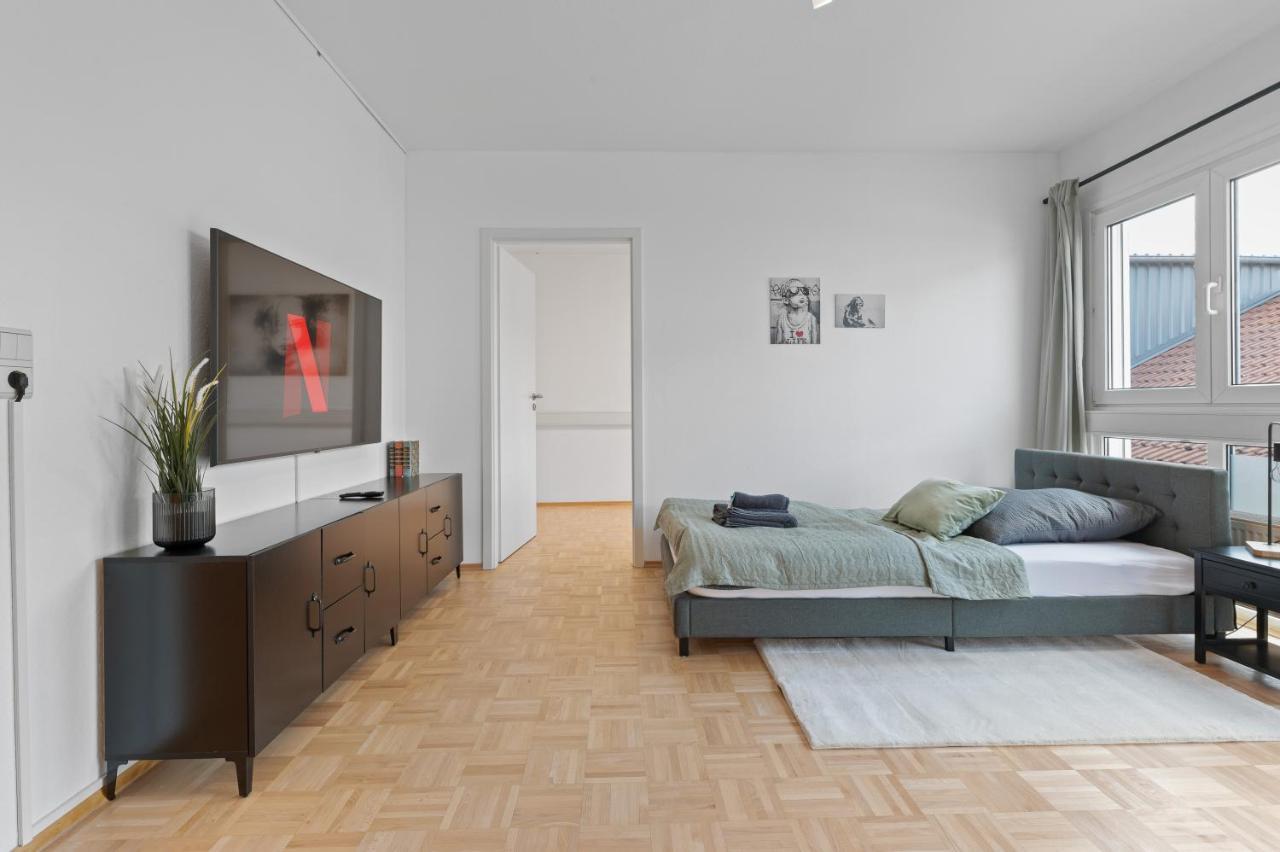 Lemon Suites Hildrizhausen - Ideal Fuer Teams Und Monteure Exterior photo